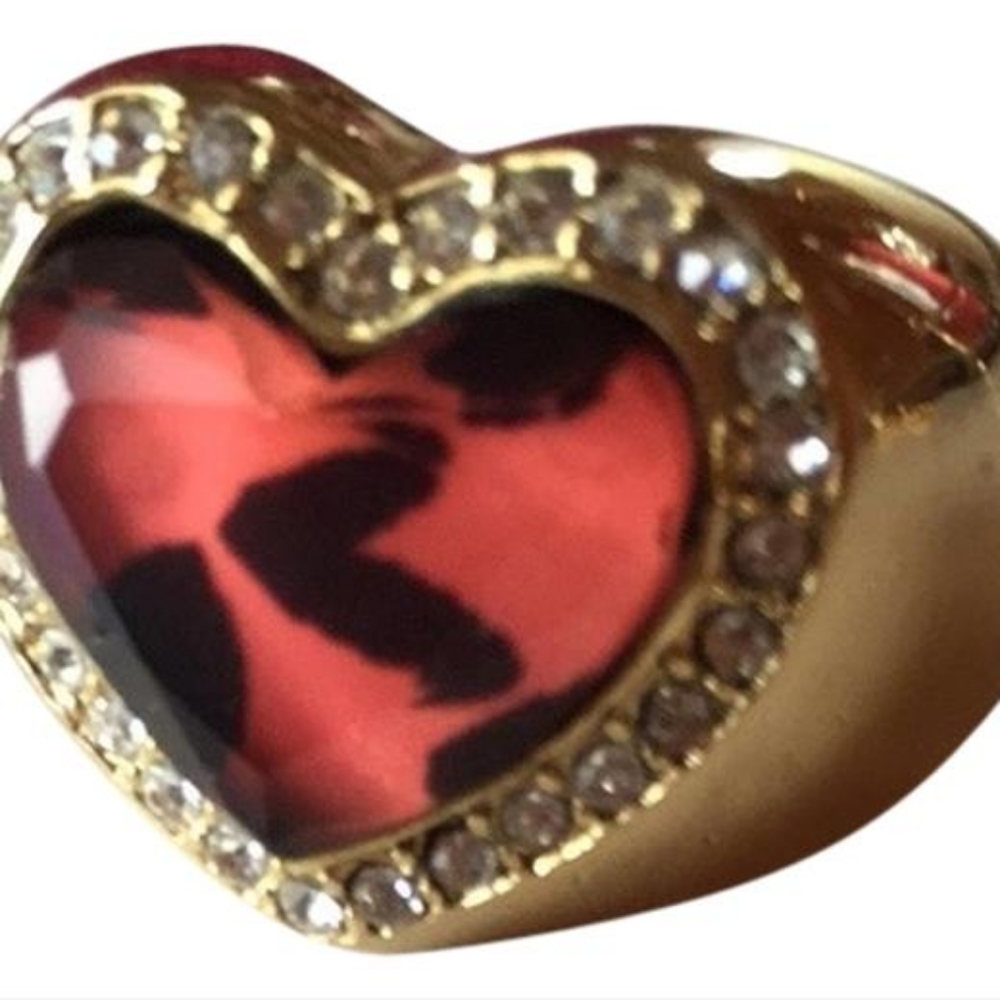 Betsey Johnson Pink Leopard Heart Cocktail Ring